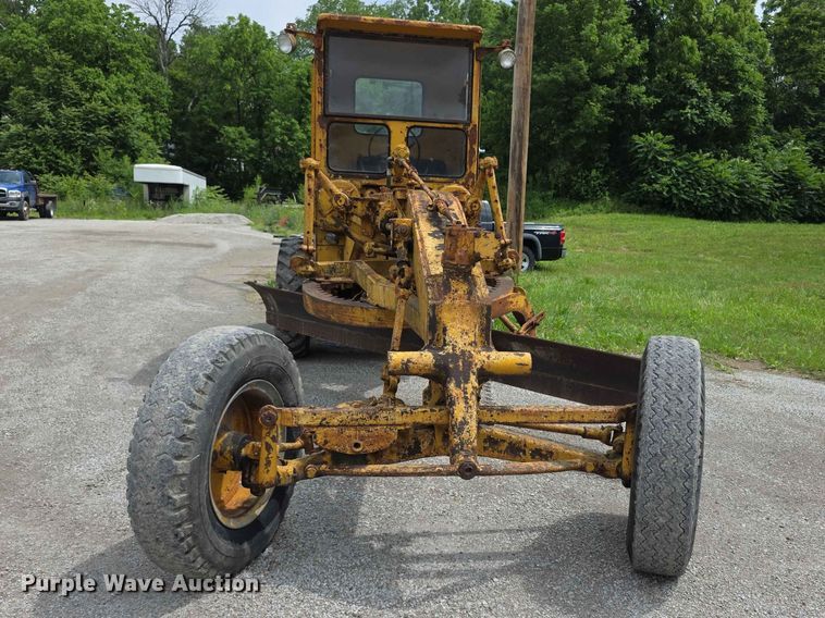 image for item EV2236 Caterpillar 212 motor grader