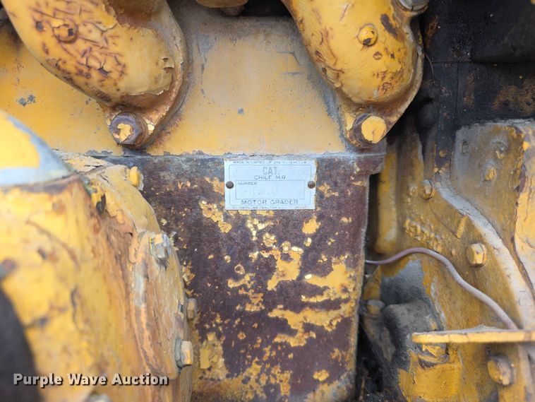 image for item EV2236 Caterpillar 212 motor grader