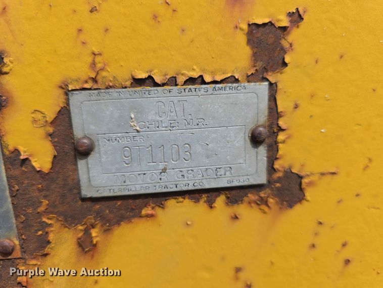 image for item EV2236 Caterpillar 212 motor grader