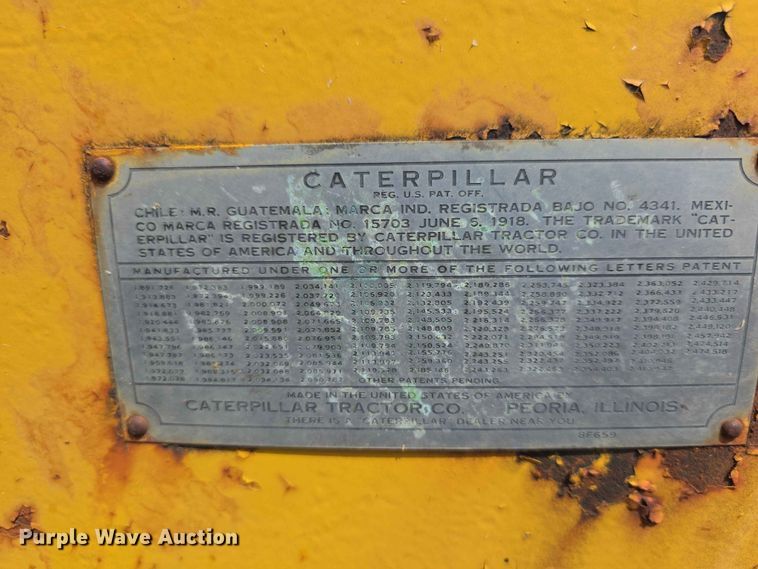 image for item EV2236 Caterpillar 212 motor grader