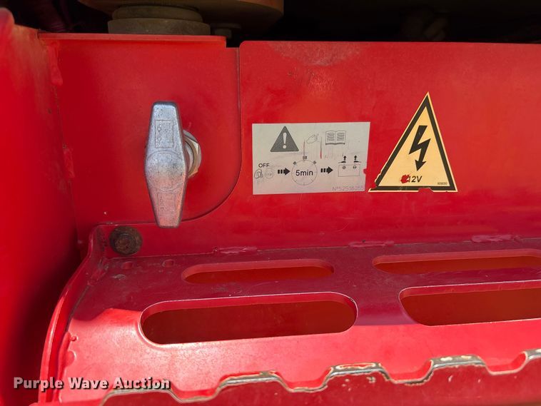 image for item EW0013 2018 Manitou MLT960 ST4 S2 telehandler