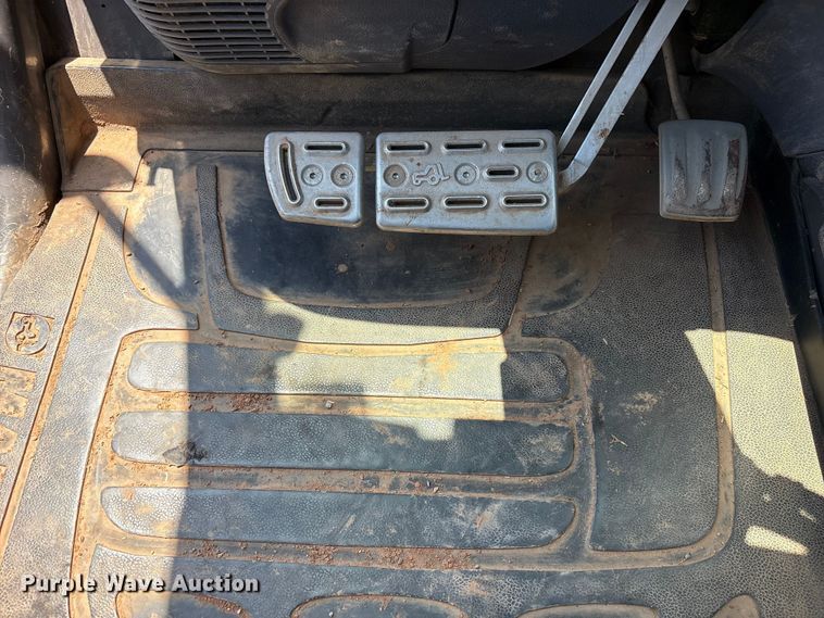 image for item EW0013 2018 Manitou MLT960 ST4 S2 telehandler
