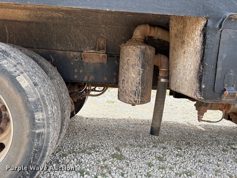 image for item EW0014 2012 Mack Granite tank truck
