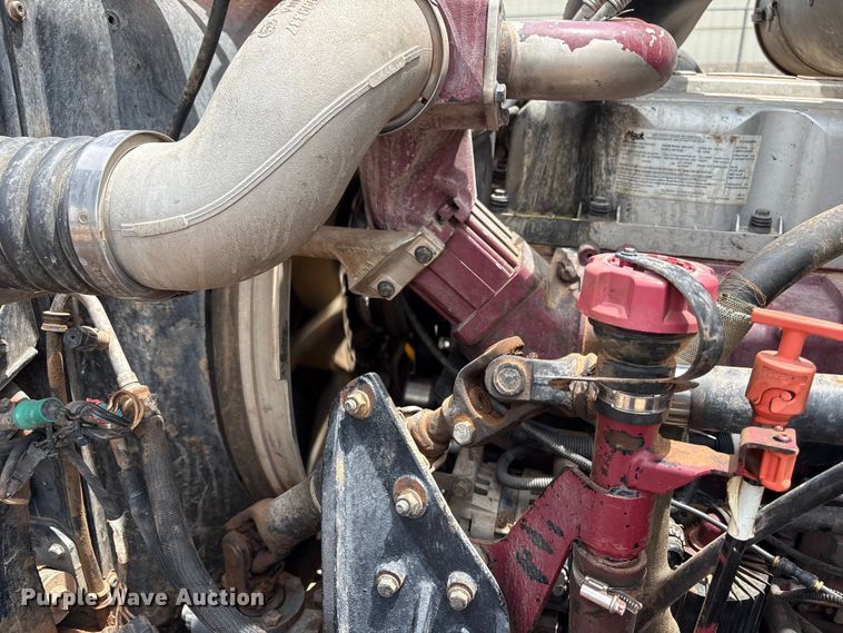 image for item EW0014 2012 Mack Granite tank truck
