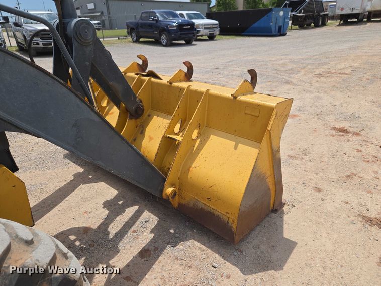 image for item EW0162 2014 John Deere 310SK backhoe
