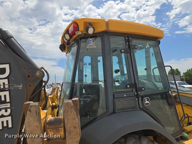 image for item EW0162 2014 John Deere 310SK backhoe