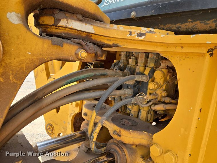 image for item EW0162 2014 John Deere 310SK backhoe