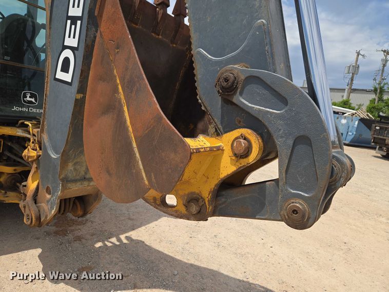 image for item EW0162 2014 John Deere 310SK backhoe