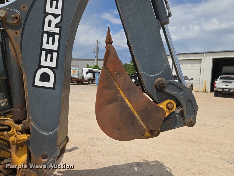 image for item EW0162 2014 John Deere 310SK backhoe