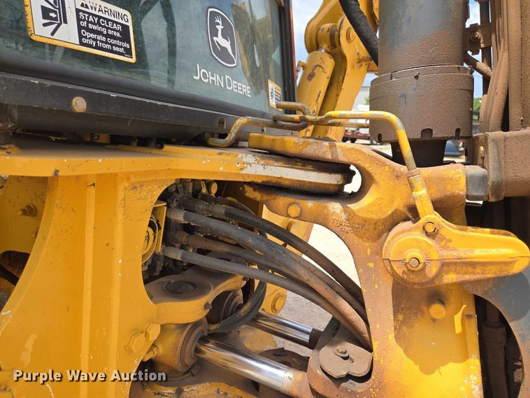 image for item EW0162 2014 John Deere 310SK backhoe