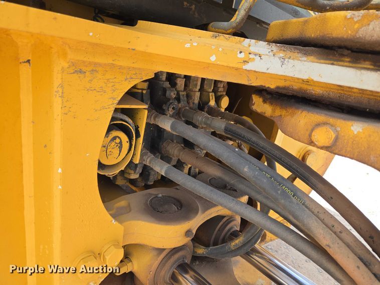 image for item EW0162 2014 John Deere 310SK backhoe