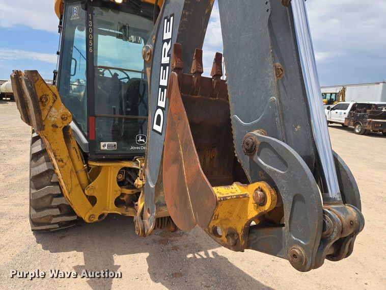 image for item EW0162 2014 John Deere 310SK backhoe