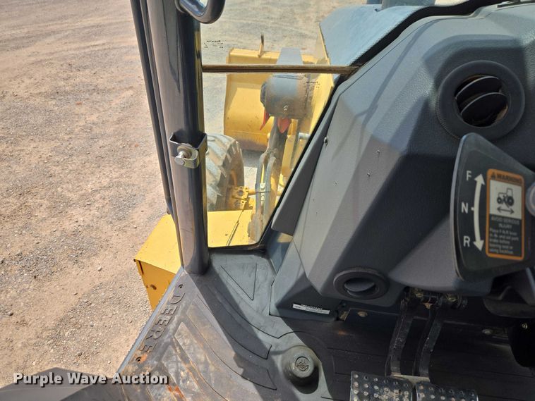 image for item EW0162 2014 John Deere 310SK backhoe