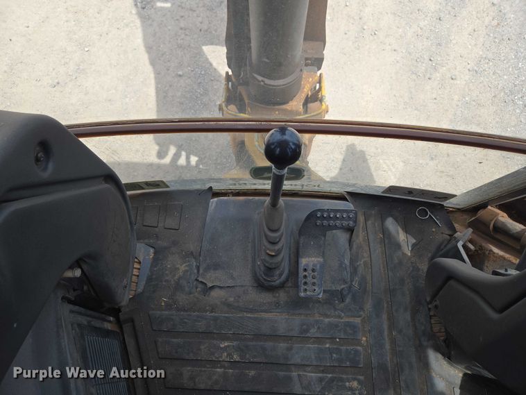 image for item EW0162 2014 John Deere 310SK backhoe
