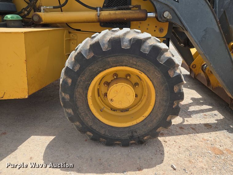 image for item EW0162 2014 John Deere 310SK backhoe