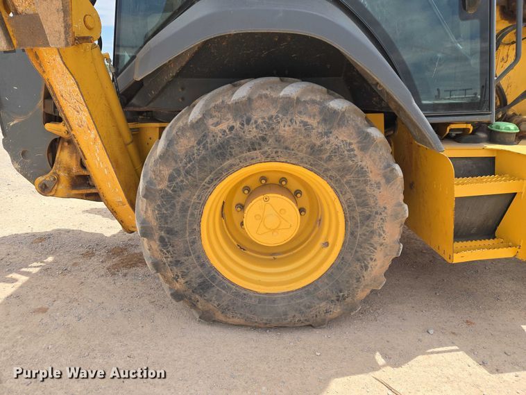 image for item EW0162 2014 John Deere 310SK backhoe