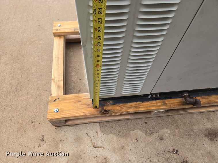 image for item EW0218 Generac QTO2724ANAZ generator