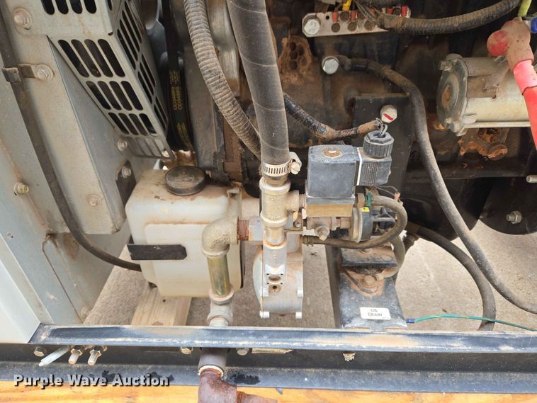 image for item EW0218 Generac QTO2724ANAZ generator