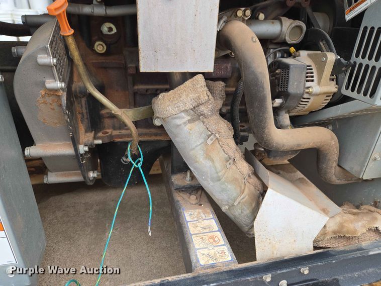 image for item EW0218 Generac QTO2724ANAZ generator