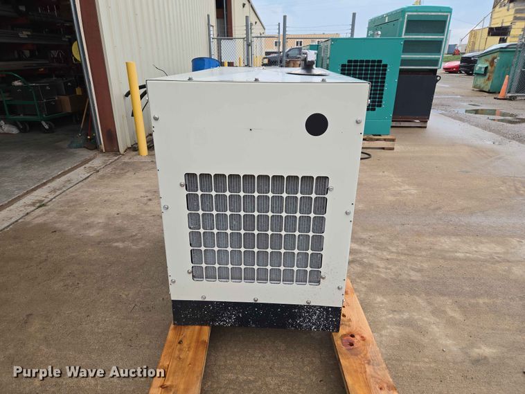 image for item EW0219 Cummins Power Generation GGMB-1405523 generator