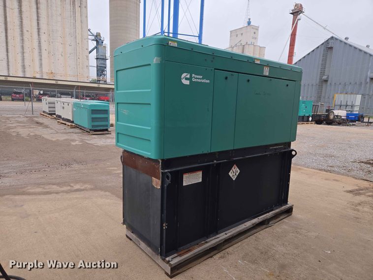 image for item EW0220 Cummins Power Generation C35 D6 generator