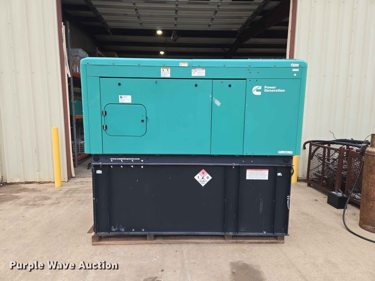 image for item EW0220 Cummins Power Generation C35 D6 generator