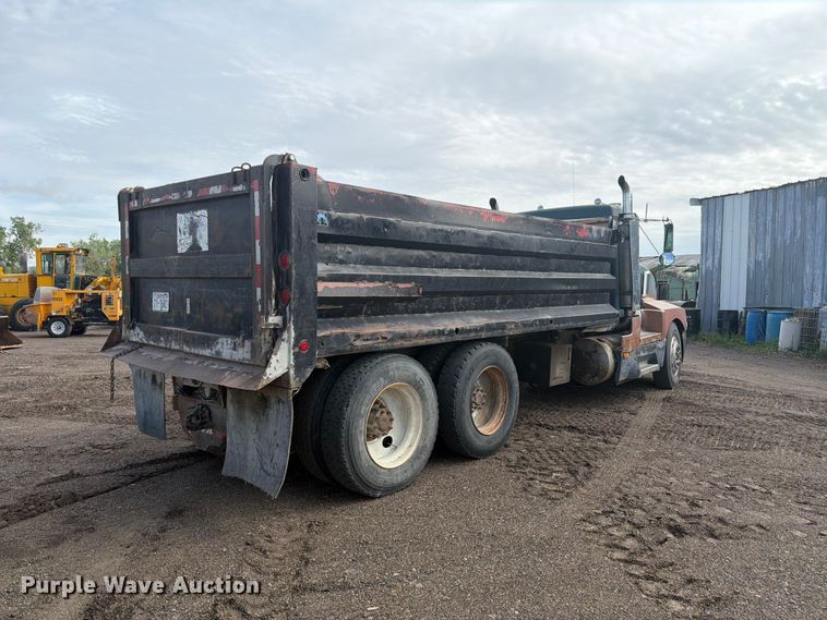 image for item EW2077 1988 Kenworth T660 dump truck