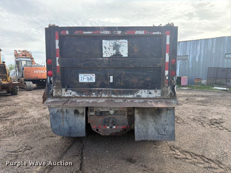 image for item EW2077 1988 Kenworth T660 dump truck
