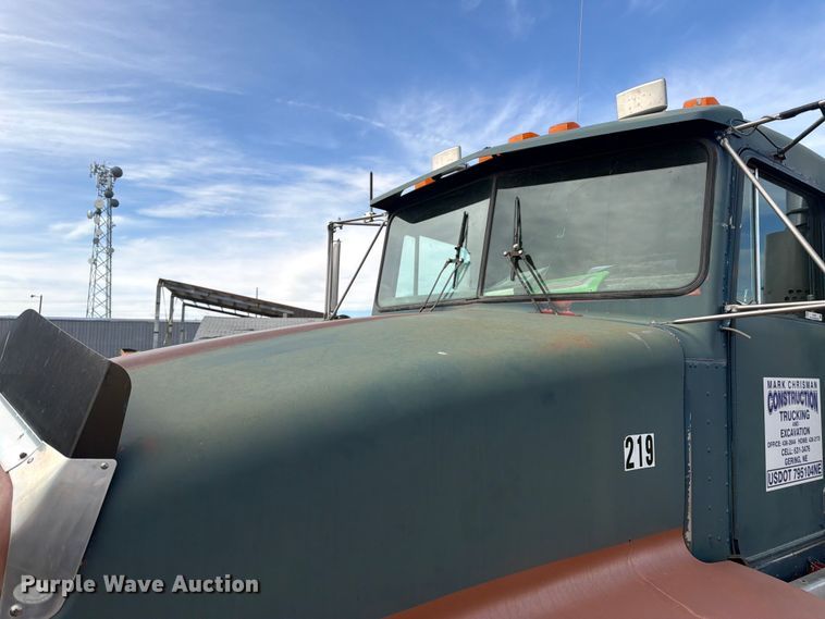 image for item EW2077 1988 Kenworth T660 dump truck