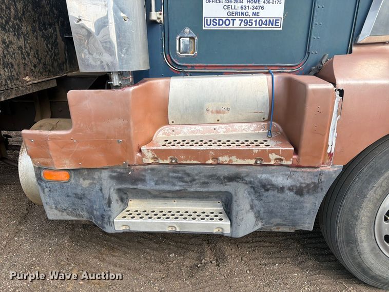 image for item EW2077 1988 Kenworth T660 dump truck