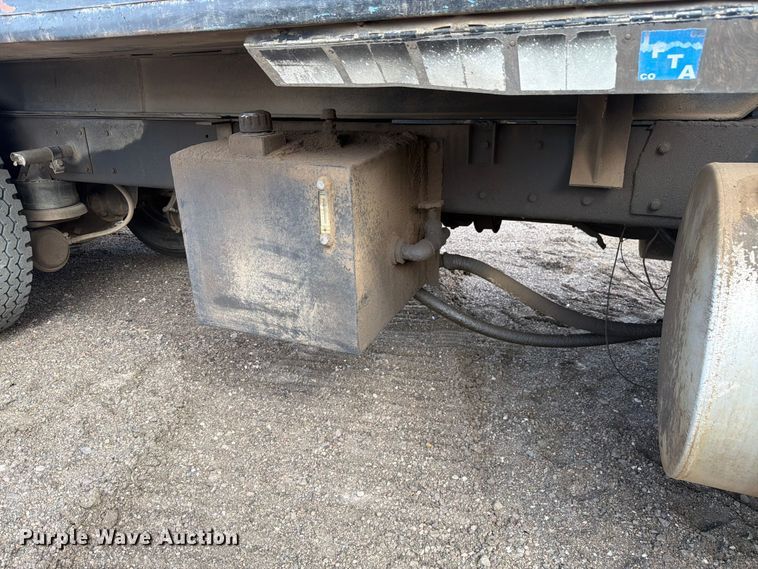 image for item EW2077 1988 Kenworth T660 dump truck