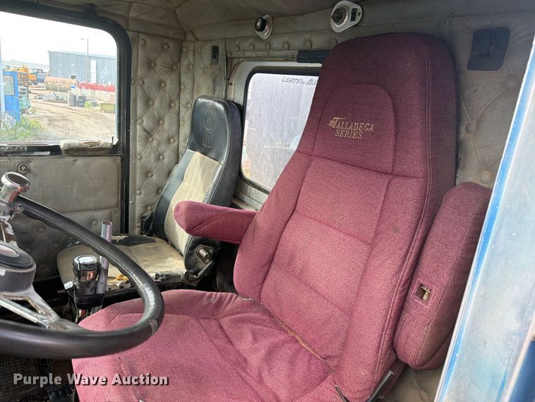 image for item EW2077 1988 Kenworth T660 dump truck