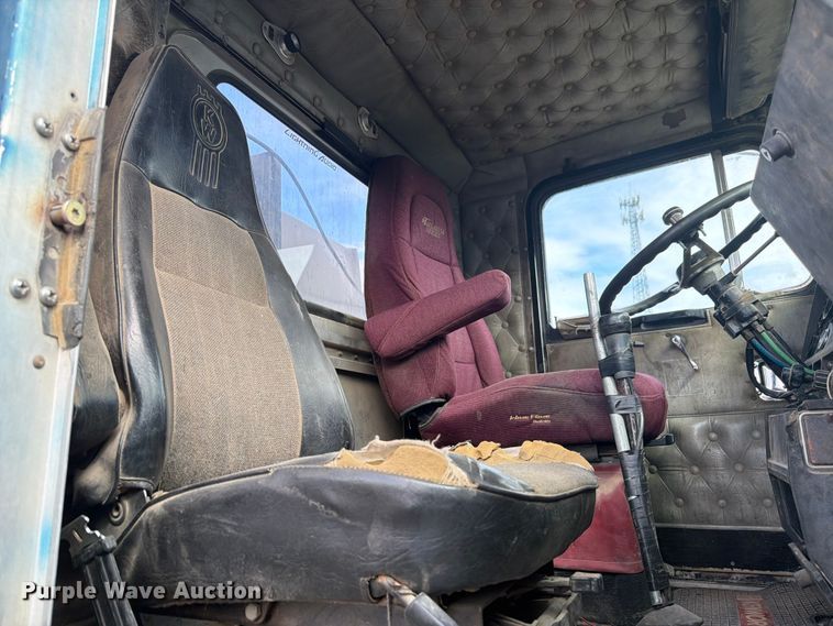image for item EW2077 1988 Kenworth T660 dump truck