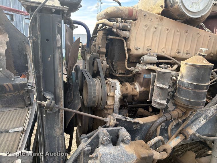 image for item EW2077 1988 Kenworth T660 dump truck