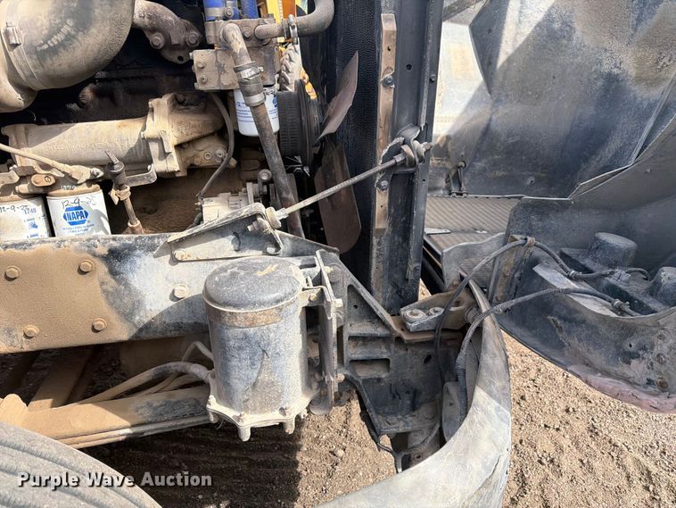 image for item EW2077 1988 Kenworth T660 dump truck