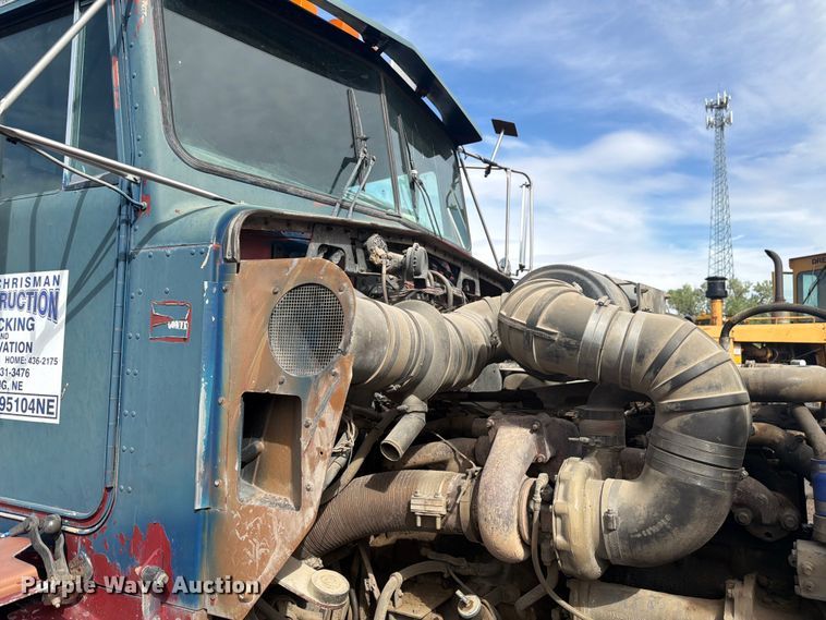 image for item EW2077 1988 Kenworth T660 dump truck