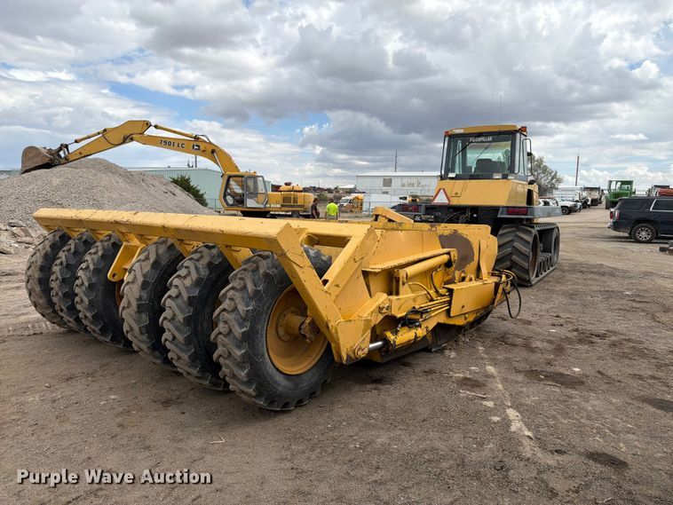 image for item EW2079 1992 Caterpillar Challenger 75 tractor
