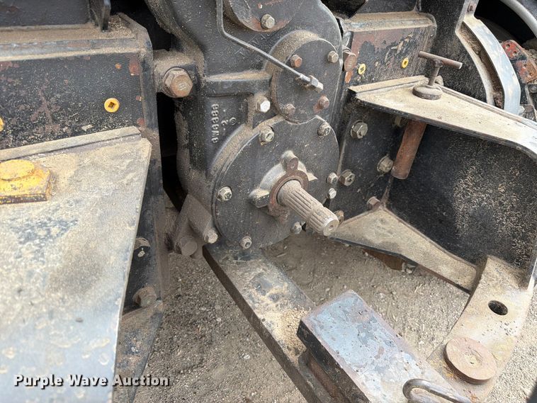 image for item EW2079 1992 Caterpillar Challenger 75 tractor