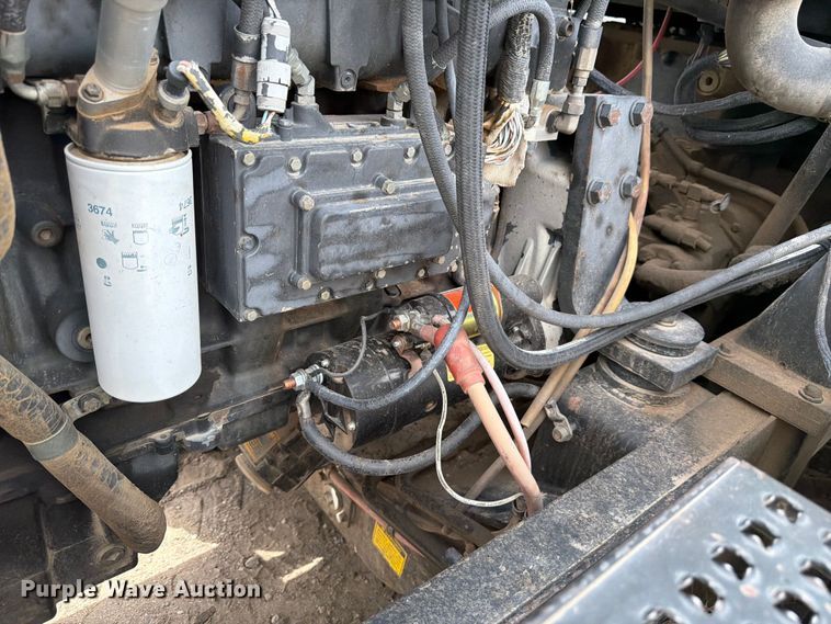 image for item EW2079 1992 Caterpillar Challenger 75 tractor