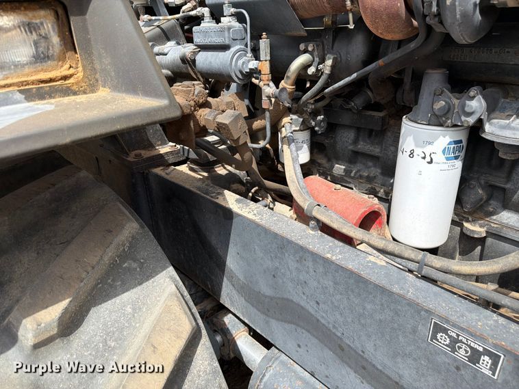 image for item EW2079 1992 Caterpillar Challenger 75 tractor