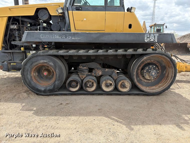 image for item EW2079 1992 Caterpillar Challenger 75 tractor