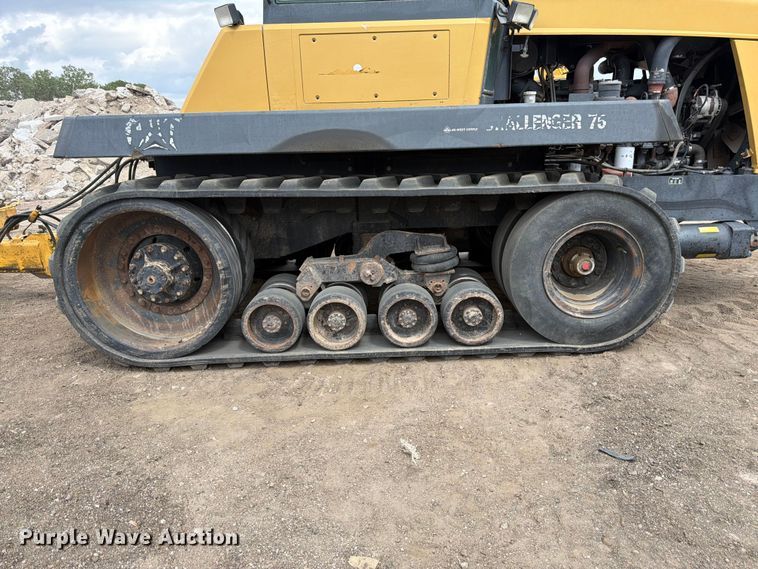 image for item EW2079 1992 Caterpillar Challenger 75 tractor