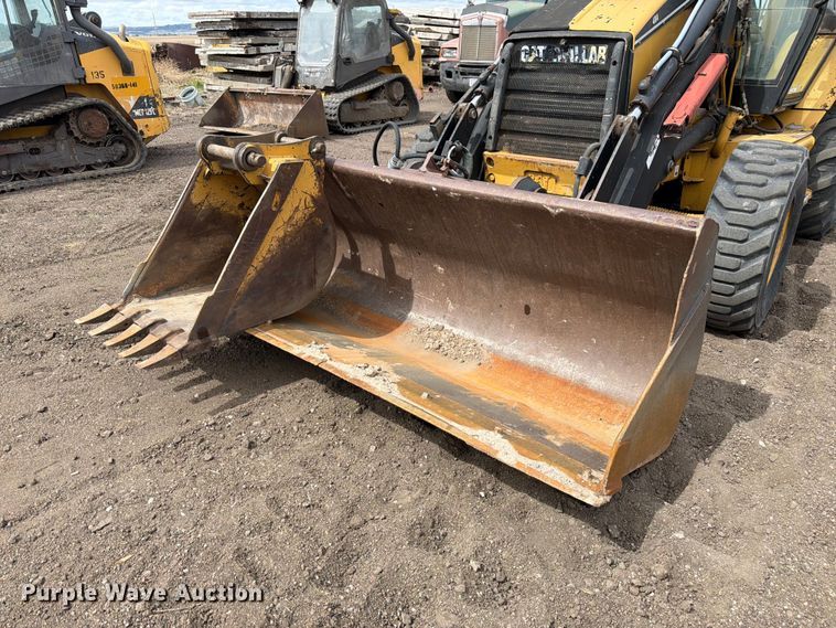 image for item EW2081 1999 Caterpillar 416C backhoe