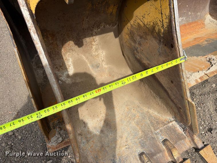 image for item EW2081 1999 Caterpillar 416C backhoe