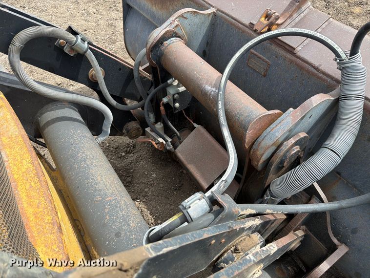 image for item EW2081 1999 Caterpillar 416C backhoe