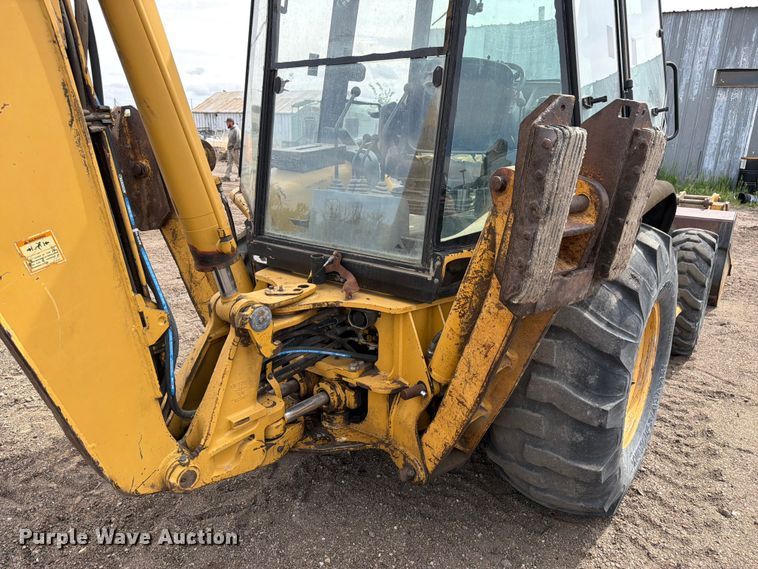 image for item EW2081 1999 Caterpillar 416C backhoe