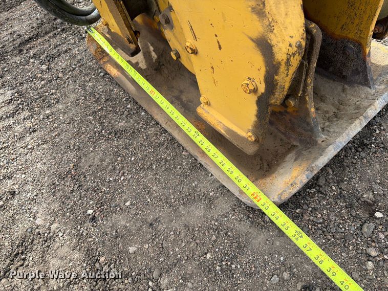 image for item EW2081 1999 Caterpillar 416C backhoe
