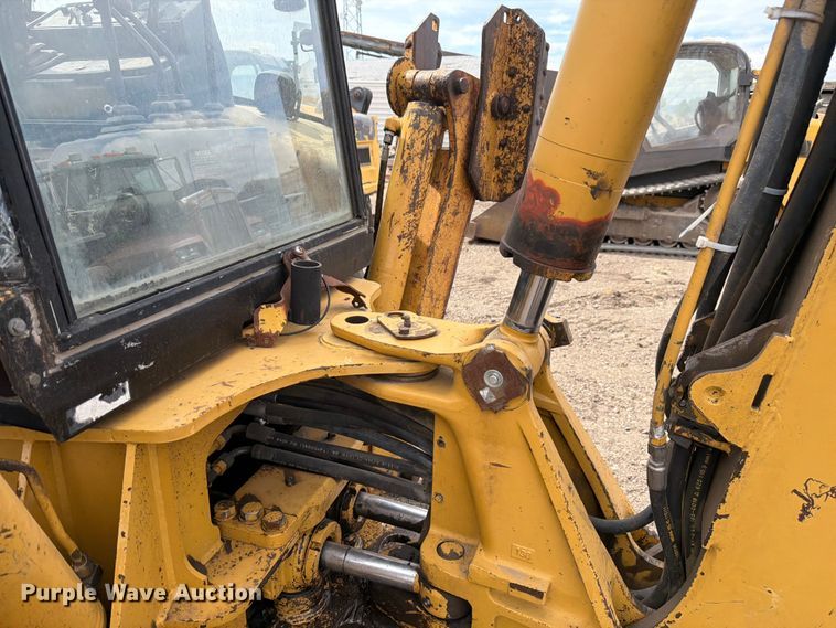 image for item EW2081 1999 Caterpillar 416C backhoe