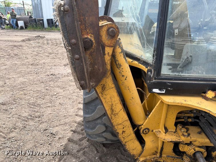 image for item EW2081 1999 Caterpillar 416C backhoe