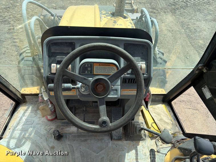 image for item EW2081 1999 Caterpillar 416C backhoe